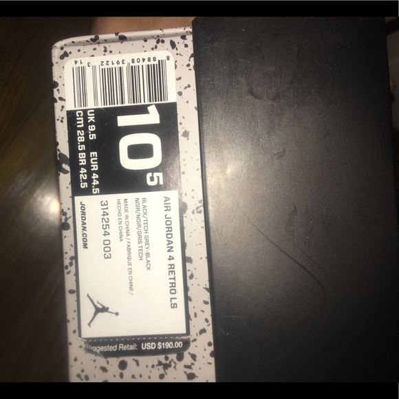 Jordan 4 Oreo - Picture 3 of 8